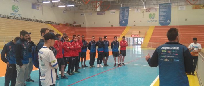 4º encontro do projeto DOM conta com todo o elenco do Joaçaba Futsal